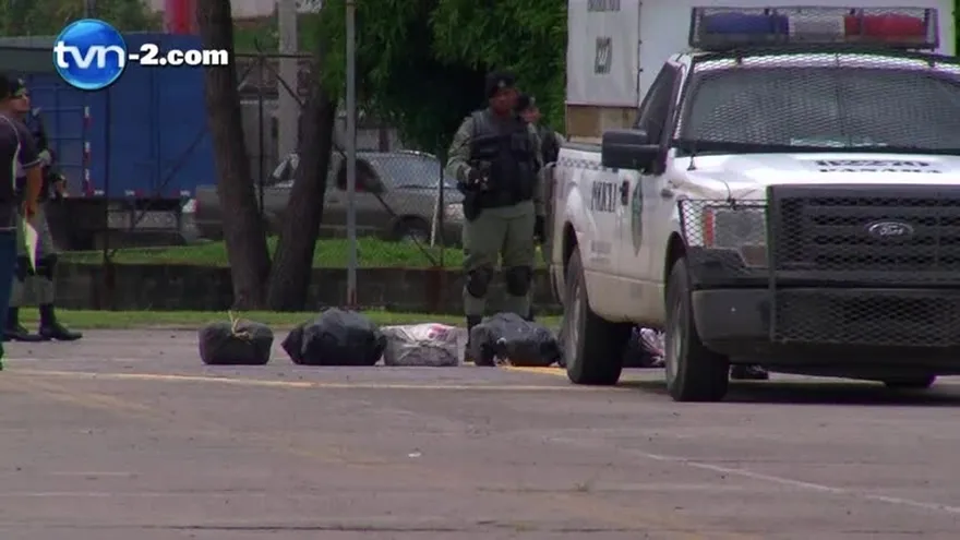 Ocho colombianos detenidos tras decomiso de 1 tonelada de droga