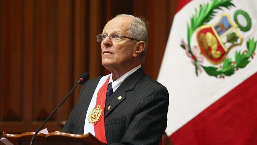 Kuczynski había negado haber hecho cualquier tipo de consultoría para Odebrecht hasta que el sábado reconoció haber asesorado a través de la consultora First Capital a H2Olmos, empresa del grupo Odebrecht concesionaria del proyecto riego del trasvase de Olmos.