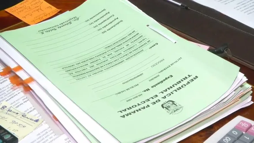 Expedientes de candidatos a puestos de elección popular