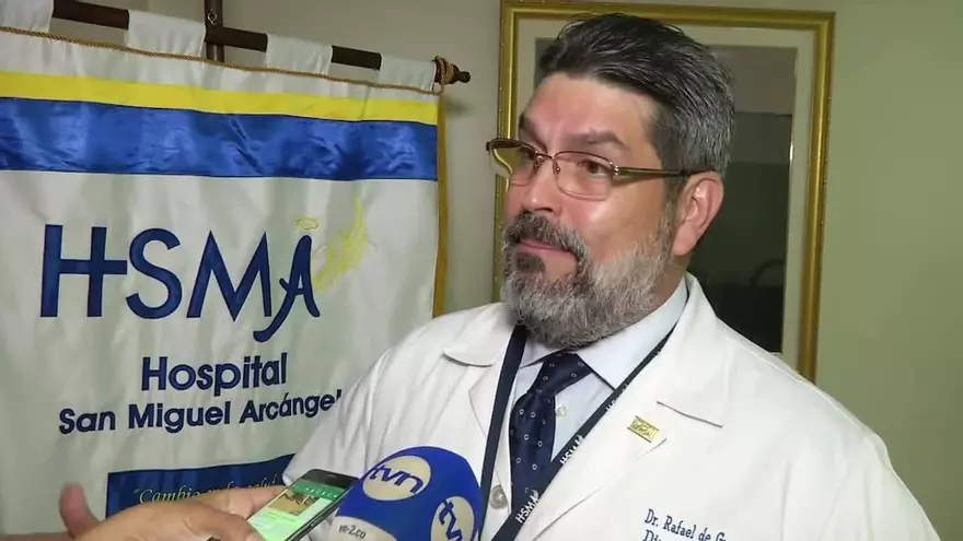 Médicos anuncia medidas por demora de pagos de horas extras