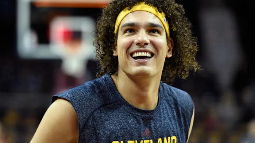 Varejao renovará con Cavaliers