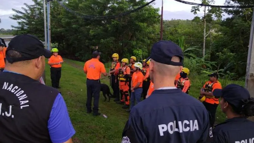 Autoridades intensifican búsqueda de niña desaparecida Aderlyn