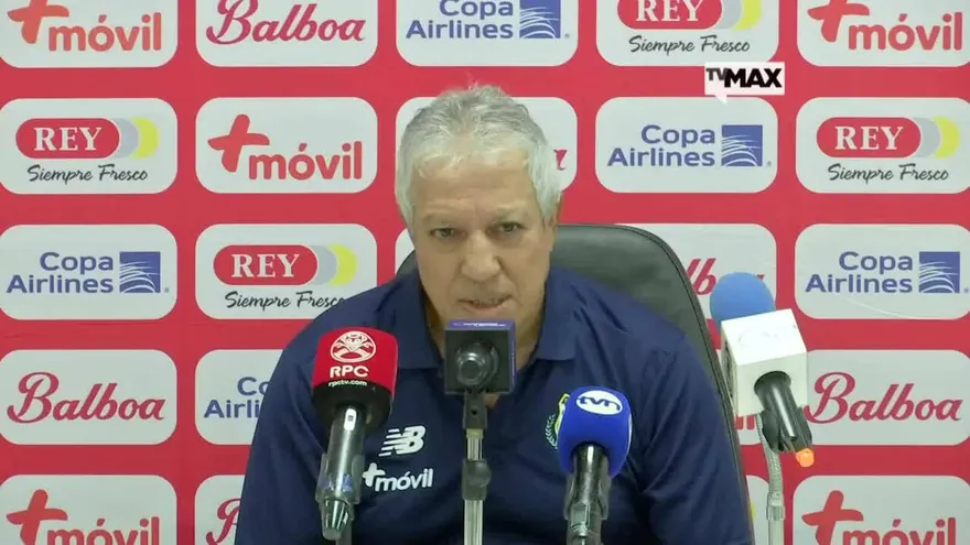 Américo Gallego: "Para mí los mediocampistas tienen que llegar a gol"