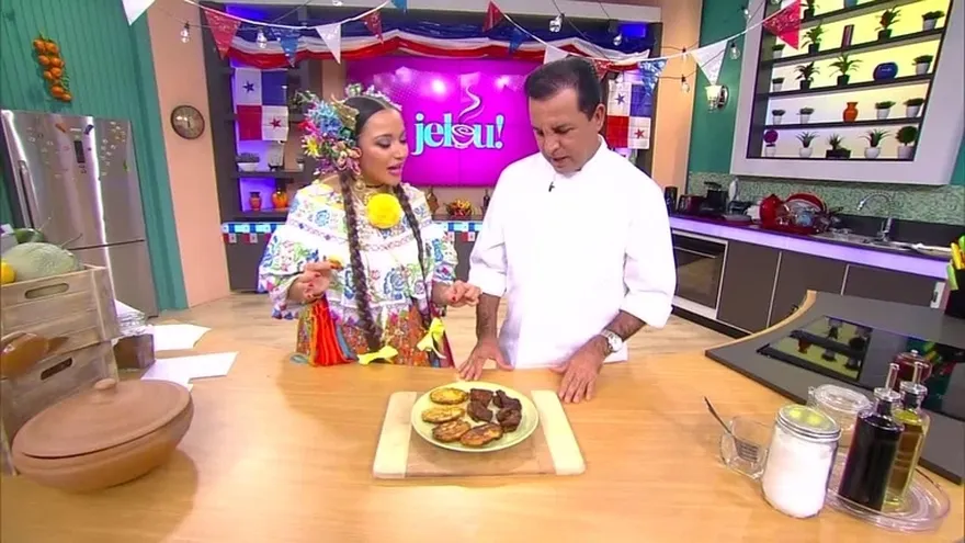 Torrejitas de maíz nuevo con lechona