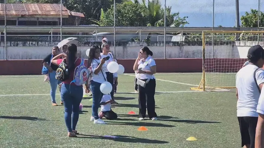 Más de 3,000 niños participaron en el programa Verano Feliz 2026 en la provincia de Bocas del Toro, una iniciativa educativa y recreativa impulsada por el Ministerio de Educación (Meduca) con apoyo de estudiantes universitarios, quienes reforzaron contenidos académicos y coordinaron actividades deportivas durante el período de vacaciones.