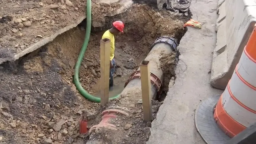 29 Sectores de la vía Domingo Díaz, sin agua este viernes