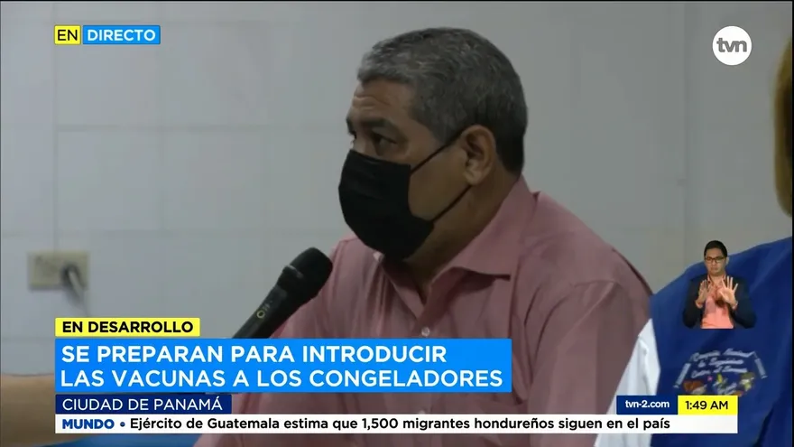 Ministro de Salud anuncia que vacunación iniciará este miércoles