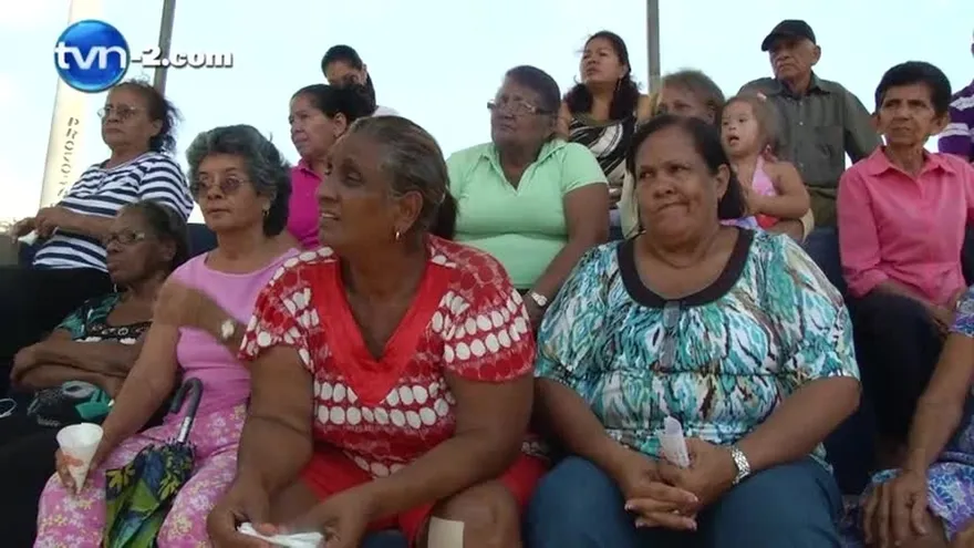 Autoridades piden ayuda de residentes para resolver problemas