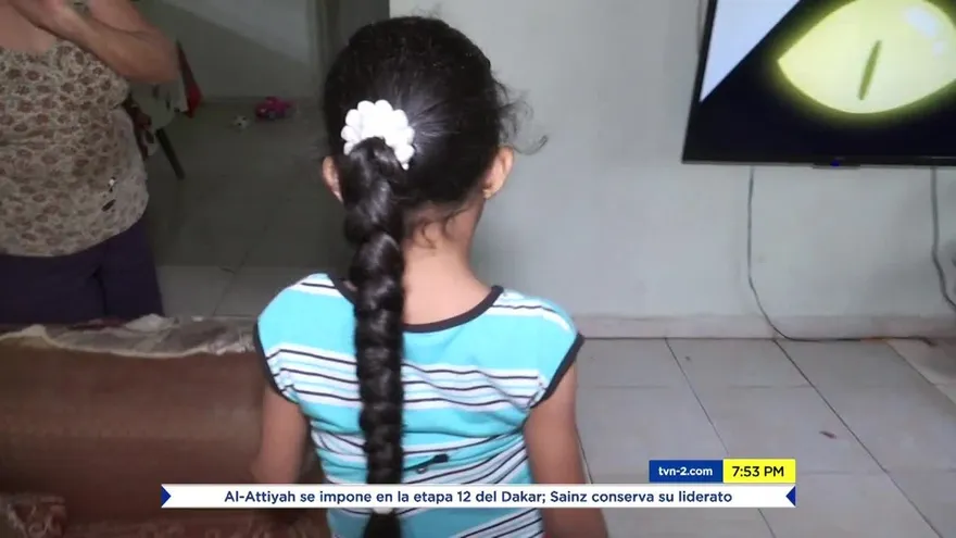 Piden ayuda para niña con enfermedad que afecta sus órganos vitales