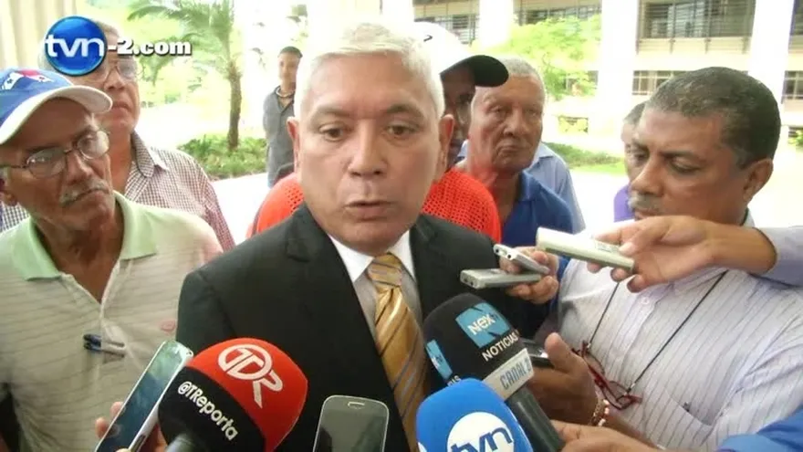 Marcos González abandona Cambio Democrático