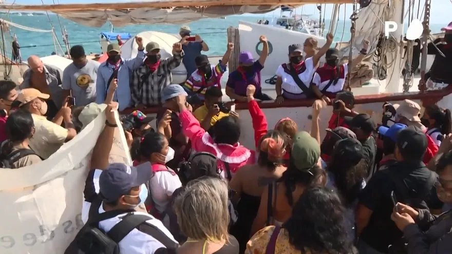 Delegación zapatista zarpa hacia Europa para llevar mensaje anticapitalista