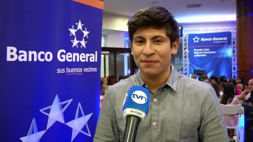 Banco General entrega "Premio a los Valores Morales y Humanos