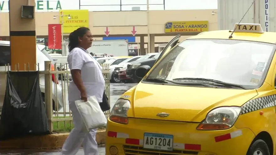 "Si quiere sacar a Uber, eliminen el 'no voy'", reclaman usuarios