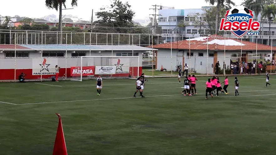 Entrevistas con jugadoras y cuerpo técnico de la selección femenina de Coclé Campeón