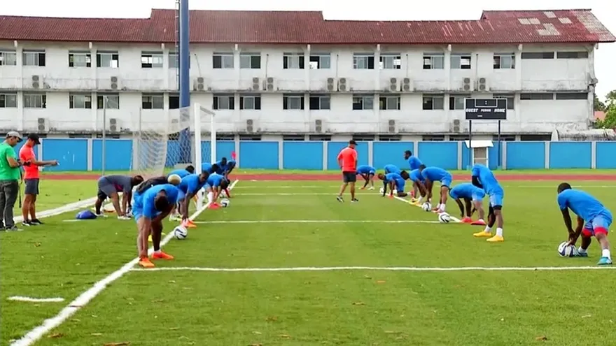 Árabe Unido quiere la Copa de la LPF