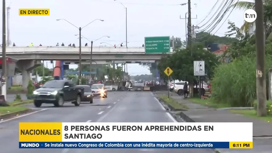 Calles principales se mantienen cierres en Santiago de Veraguas