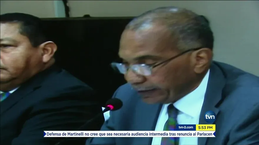 Surgen reacciones tras renuncia de Martinelli al Parlacen