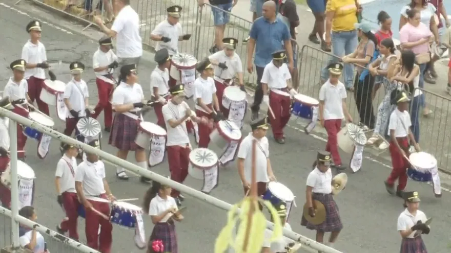 Desfiles del 3 de noviembre en San Miguelito