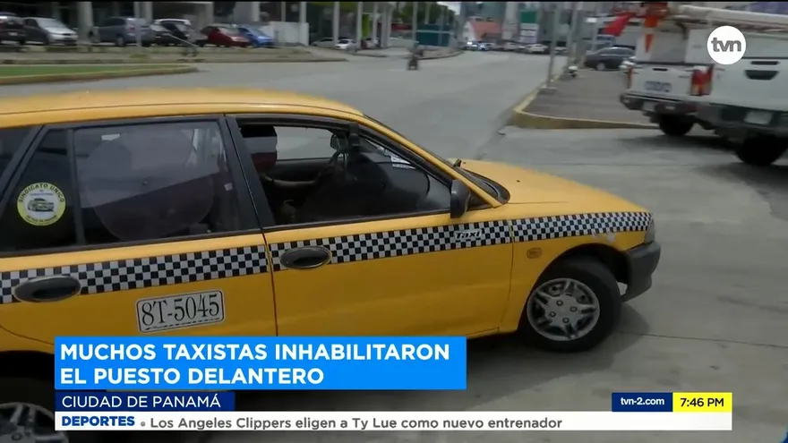 Algunos taxistas redoblan medidas de seguridad para evitar el COVID