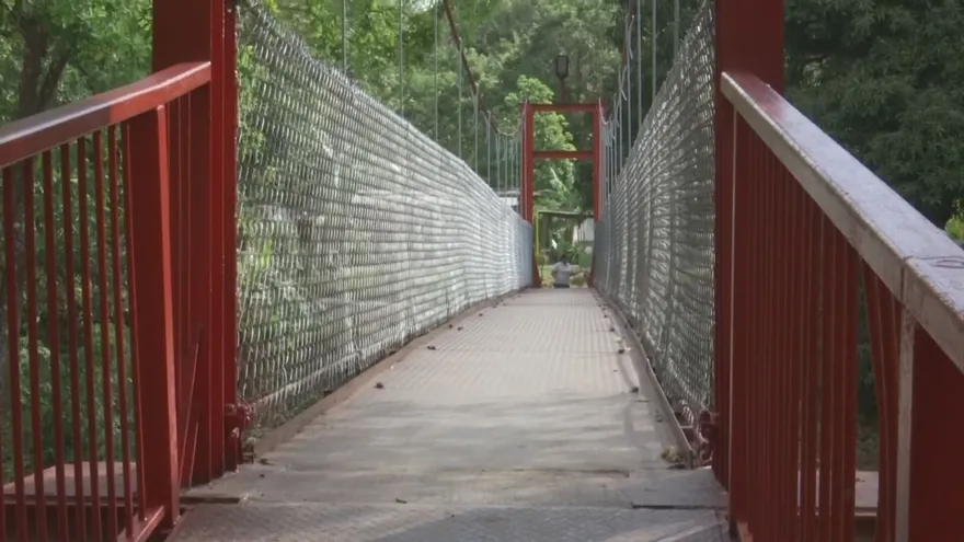 Inauguran puente sobre el río Pacora tras más de 30 años de espera comunitaria