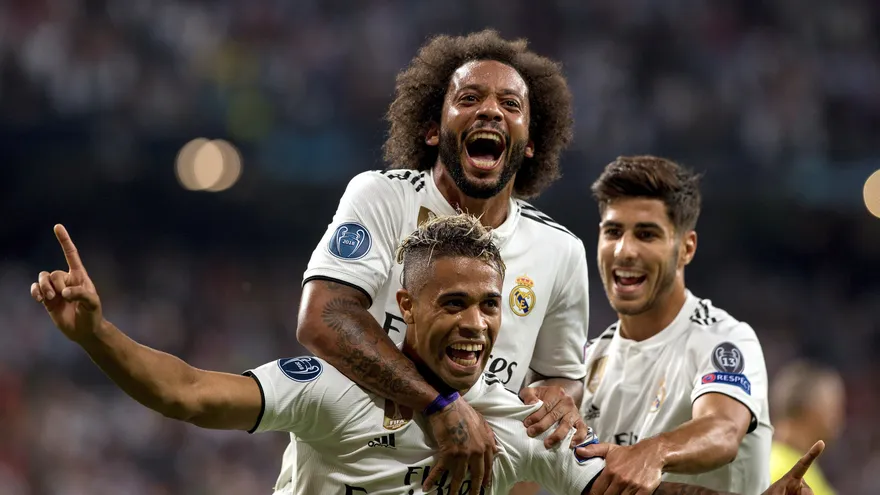 El Real Madrid lamina a la Roma en su inicio en 'Champions'