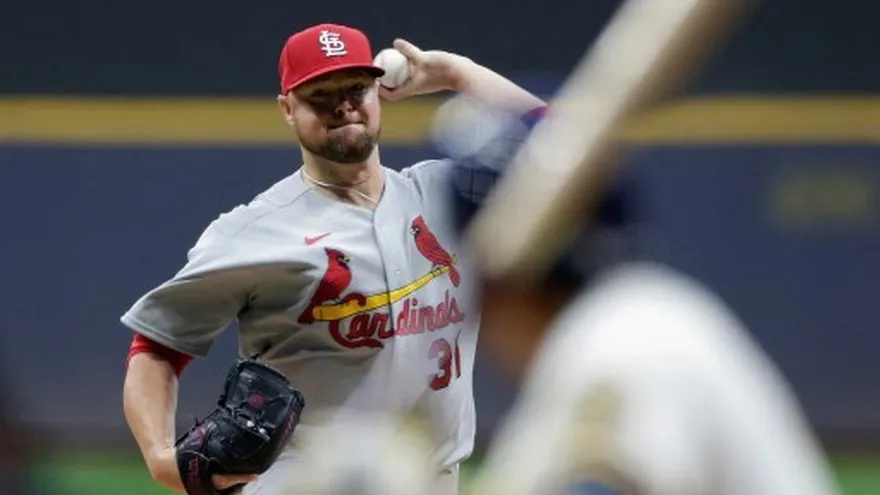 Jon Lester llega a 200 victorias.