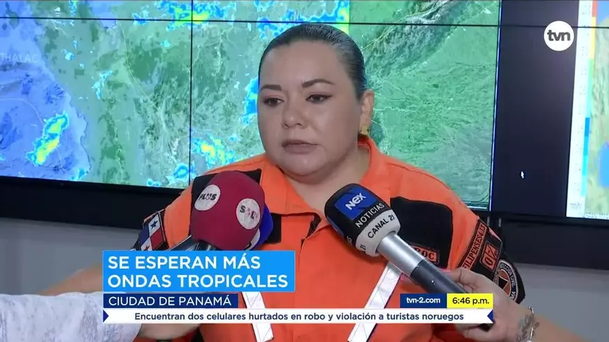 Se esperan más ondas tropicales en noviembre