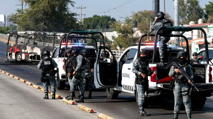 Fuerte despligue militar y policial en México varios estados ára frenar los bloqueos.