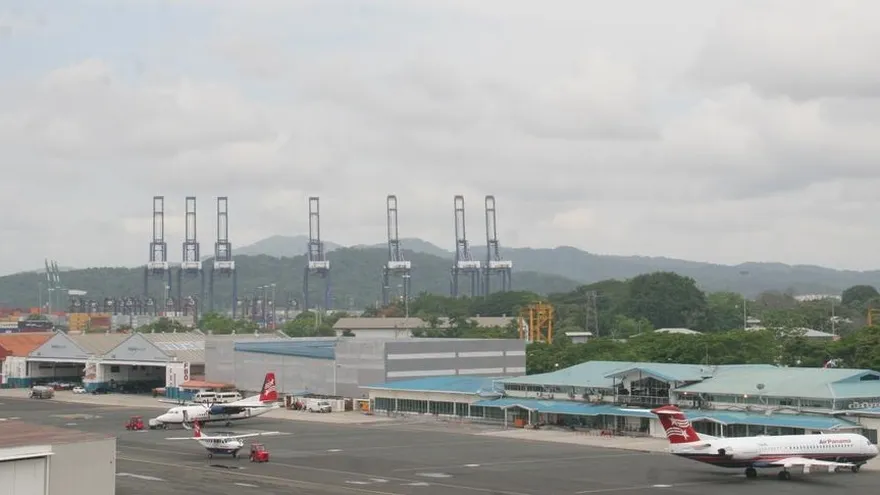 Aeropuerto Marcos A. Gelabert. Foto @aacpanama