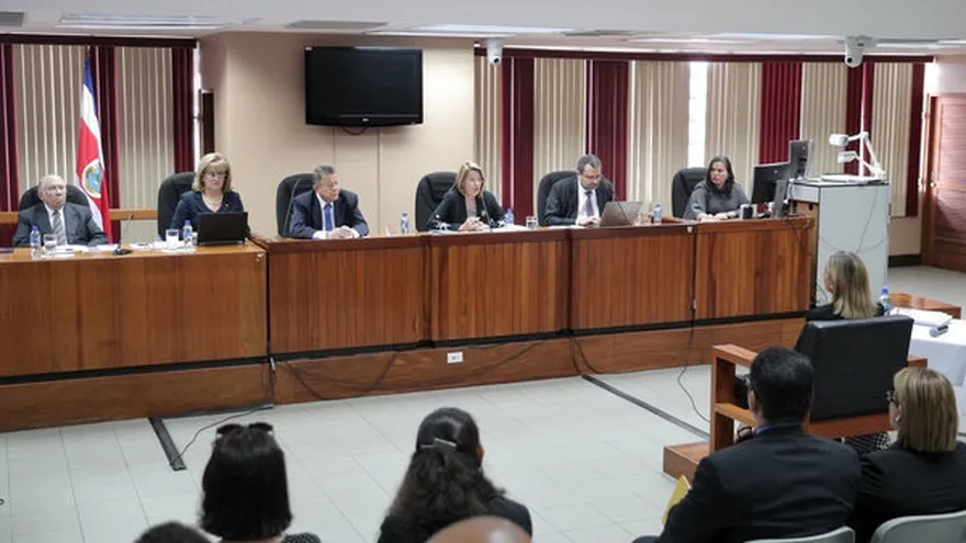 Emilia Navas fue entrevistada el viernes anterior por la Comisión de Nombramiento de la Corte.