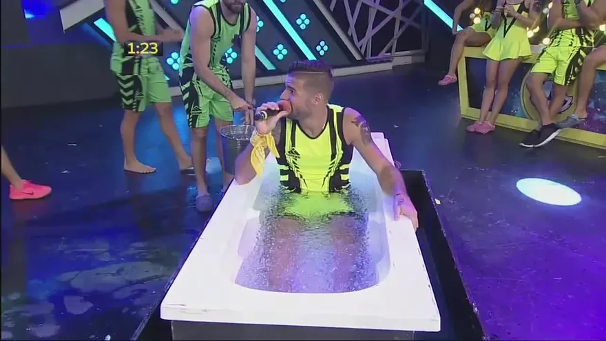 Los guerreros sufrieron aguantando el karaoke extremo