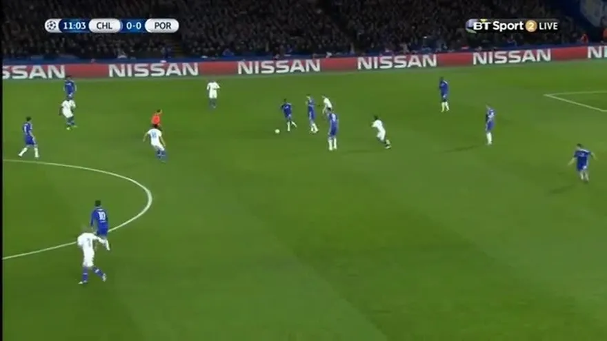 Chelsea venció 2-0 al Porto y clasificó a octavos