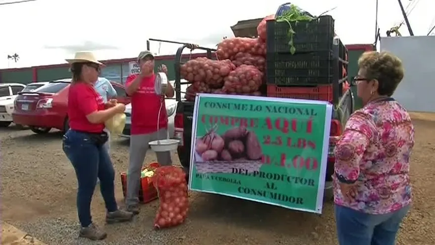 Productores realizan inusual protesta