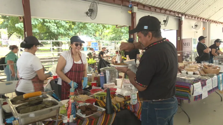 Con gastronomía y bailes celebran en el Parque Omar la independencia de Centroamérica