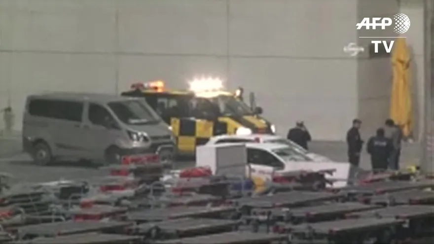 Muere una mujer tras explosión en un aeropuerto de Estambul