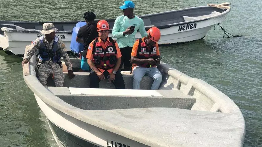 Equipo de Defensa Civil de Rep. Dominicana