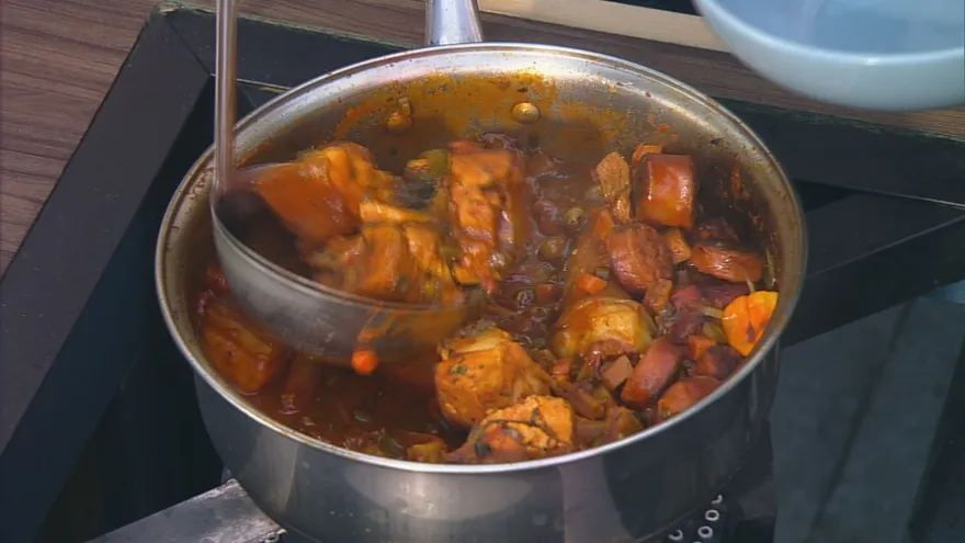 Aprende a hacer un rico mondongo a culona.