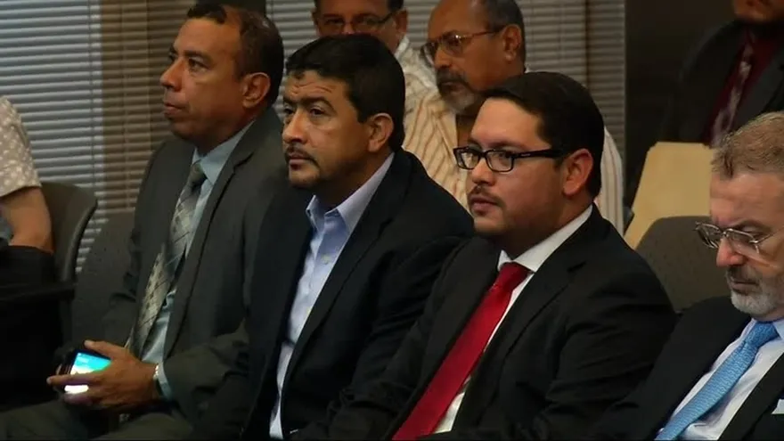 Polémica por plataforma Uber aún sin resolver