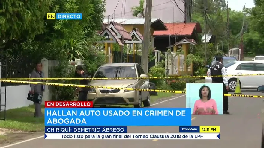 Verifican vehículo que pudo ser usado en crimen de abogada