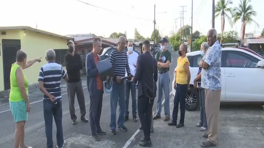 Vecinos en Juan Díaz