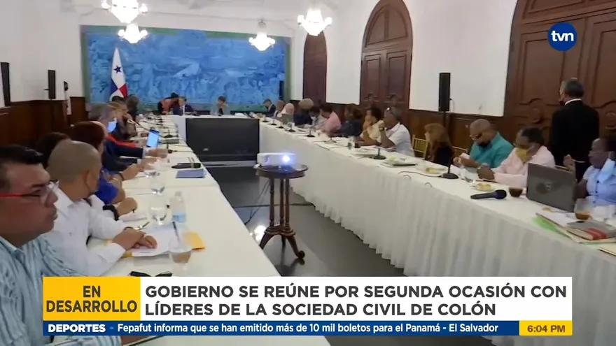 Gobierno se reúne con sociedad civil de Colón
