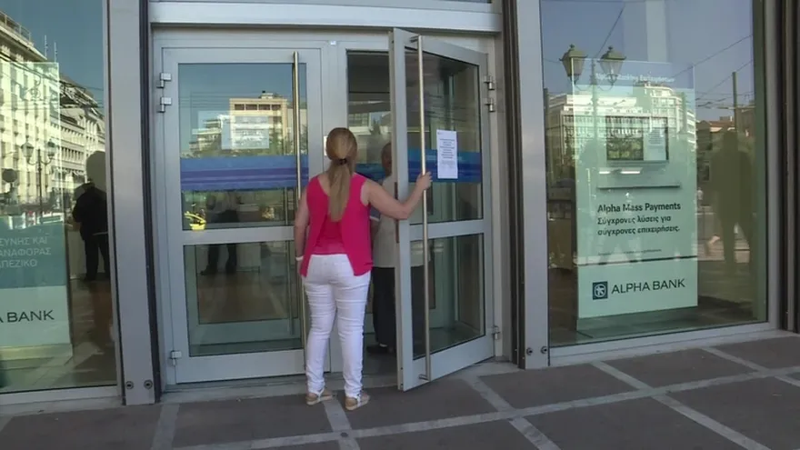 Ministro de Finanzas griego dejará cargo si gana el “sí”