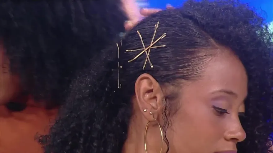 Alexa: Como peinar  el cabello afro