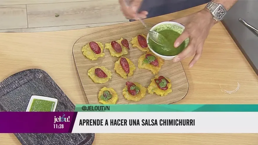 Mira cómo preparar una salsa chimichurri para tus ocasiones especiales