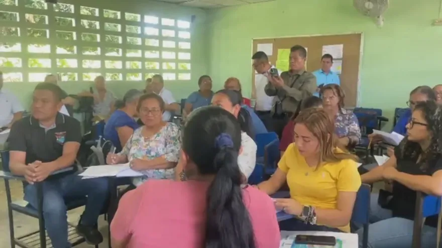 Capacitación docente en Bocas del Toro