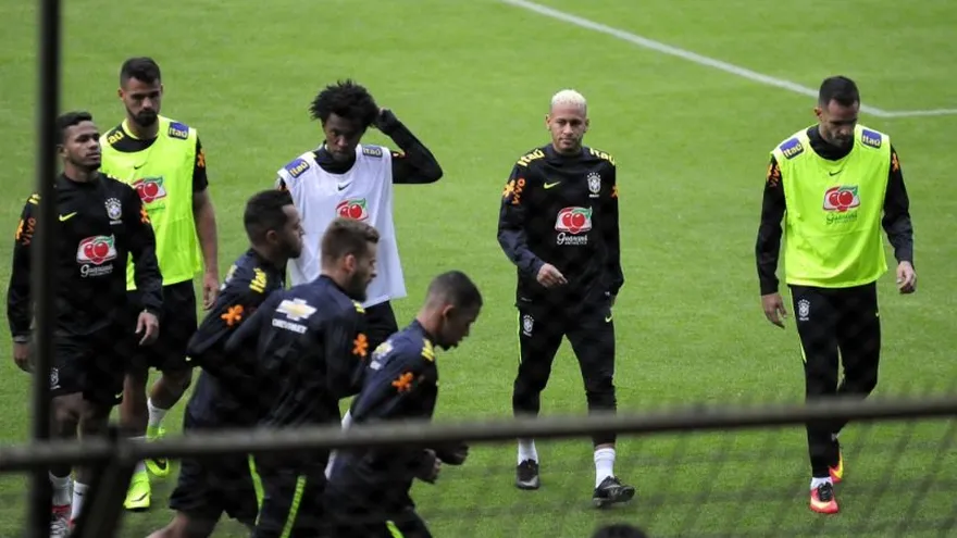 Brasil durante su entrenamiento en Quito para su partido ante Ecuador