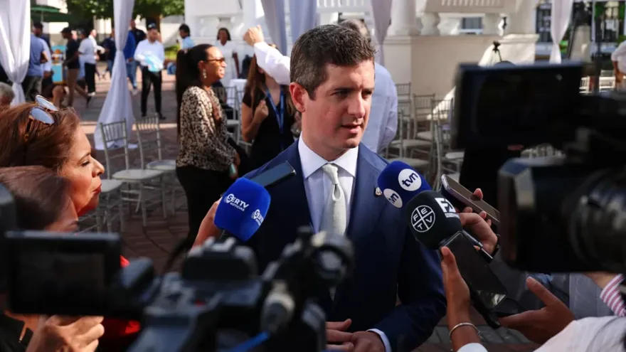 El ministro de Relaciones Exteriores, Carlos A. Hoyos, destacó el papel de Panamá como punto clave para la diplomacia y la economía regional.