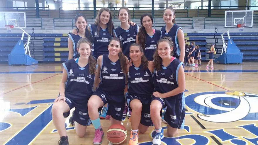 Equipo femenino de la A.I.P.