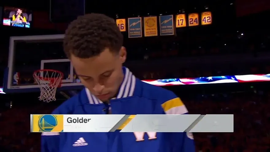 Warriors y Curry ganan el primer partido de la final