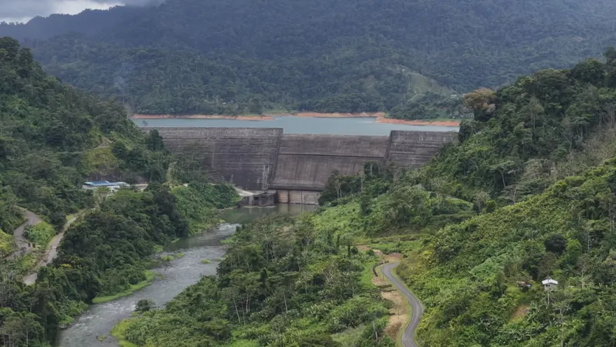 Panama concessions under scrutiny: Decades-long delays plague major projects